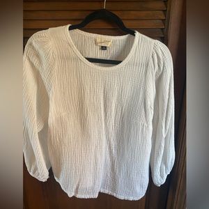 Universal thred muslin blouse. Size Med